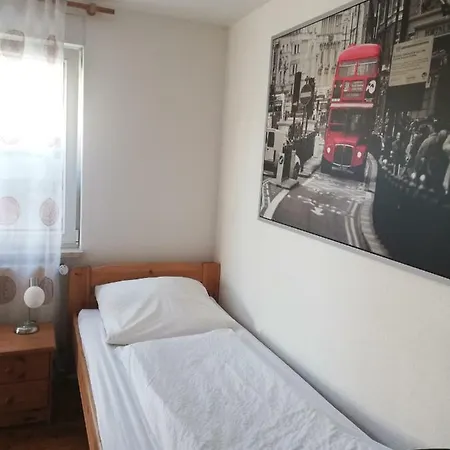 Apartmán Monteurwohnung Ii *